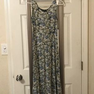 Floral vintage dress